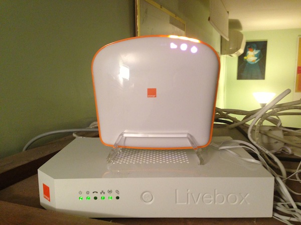 boitier FemtoCell sur la Livebox