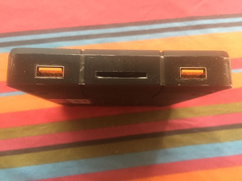 ports USB et lecteur carte SD sur Homepoint